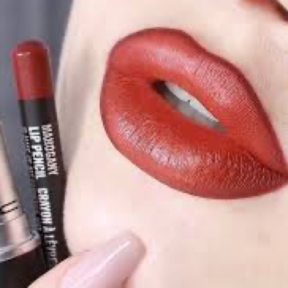 MAC lip pencil MAHOGANY - Picture 2 of 2